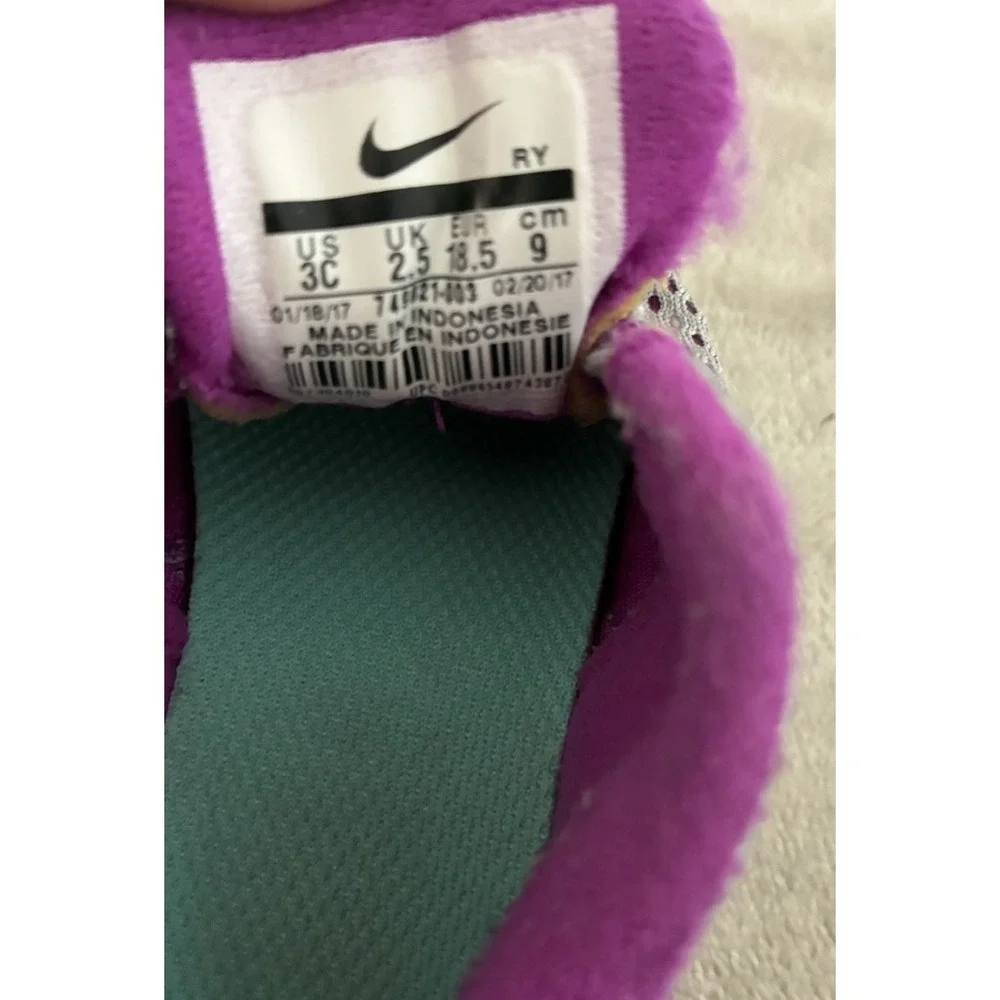 Nike‎ Sneakers Kids 3C Gray Purple Baby Toddler Tennis Shoes Hook & Loop